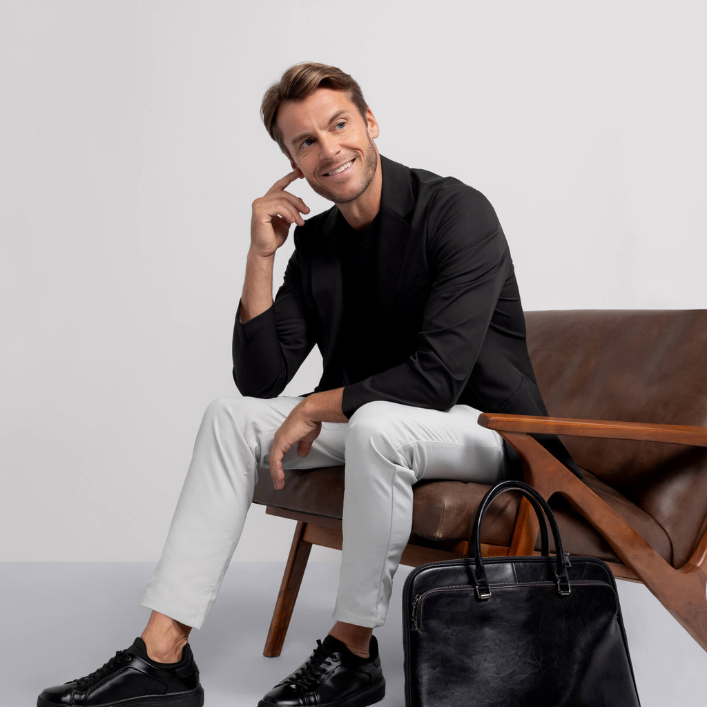 Jetsetter Blazer -- True Black