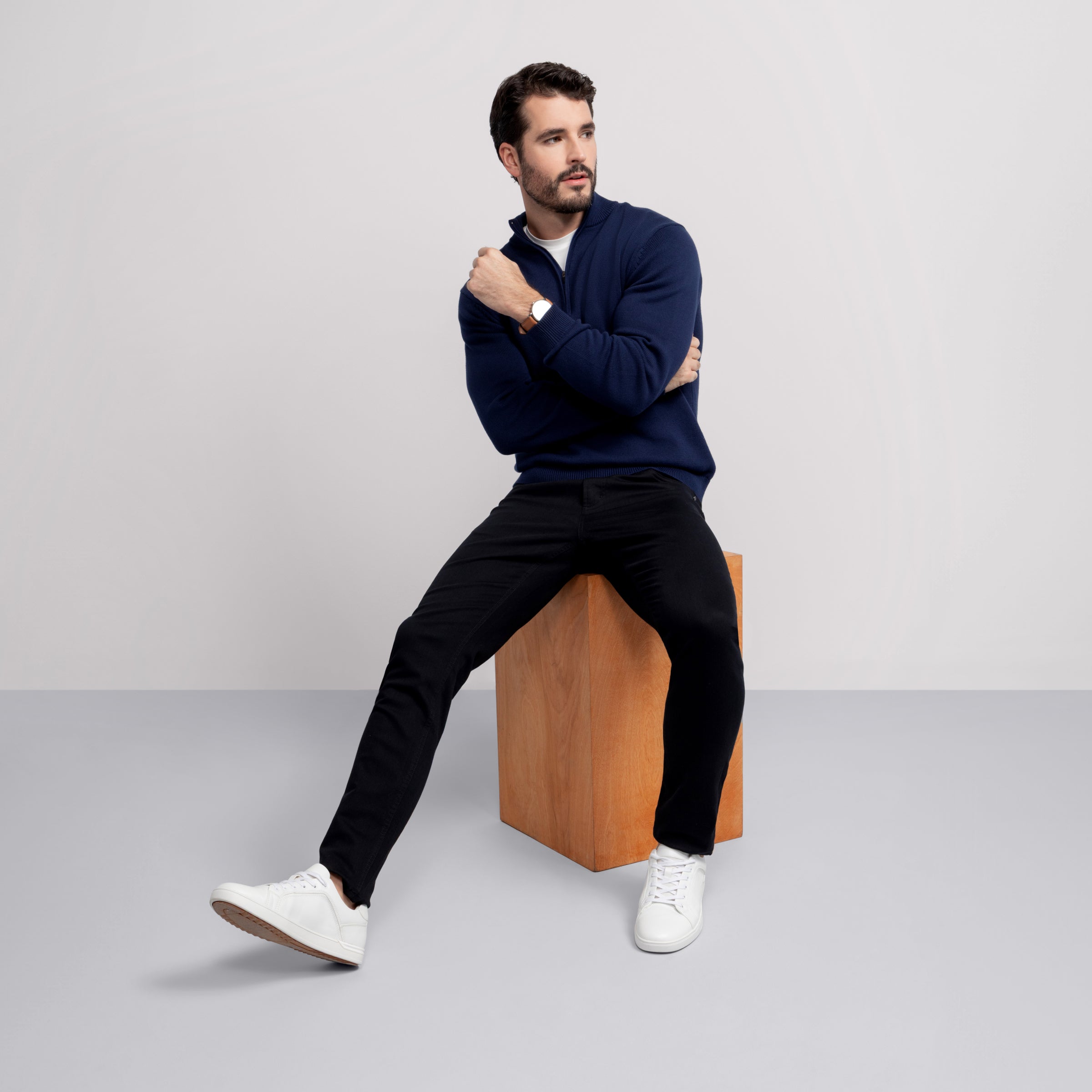 Jetsetter Quarter-Zip Sweater -- Navy