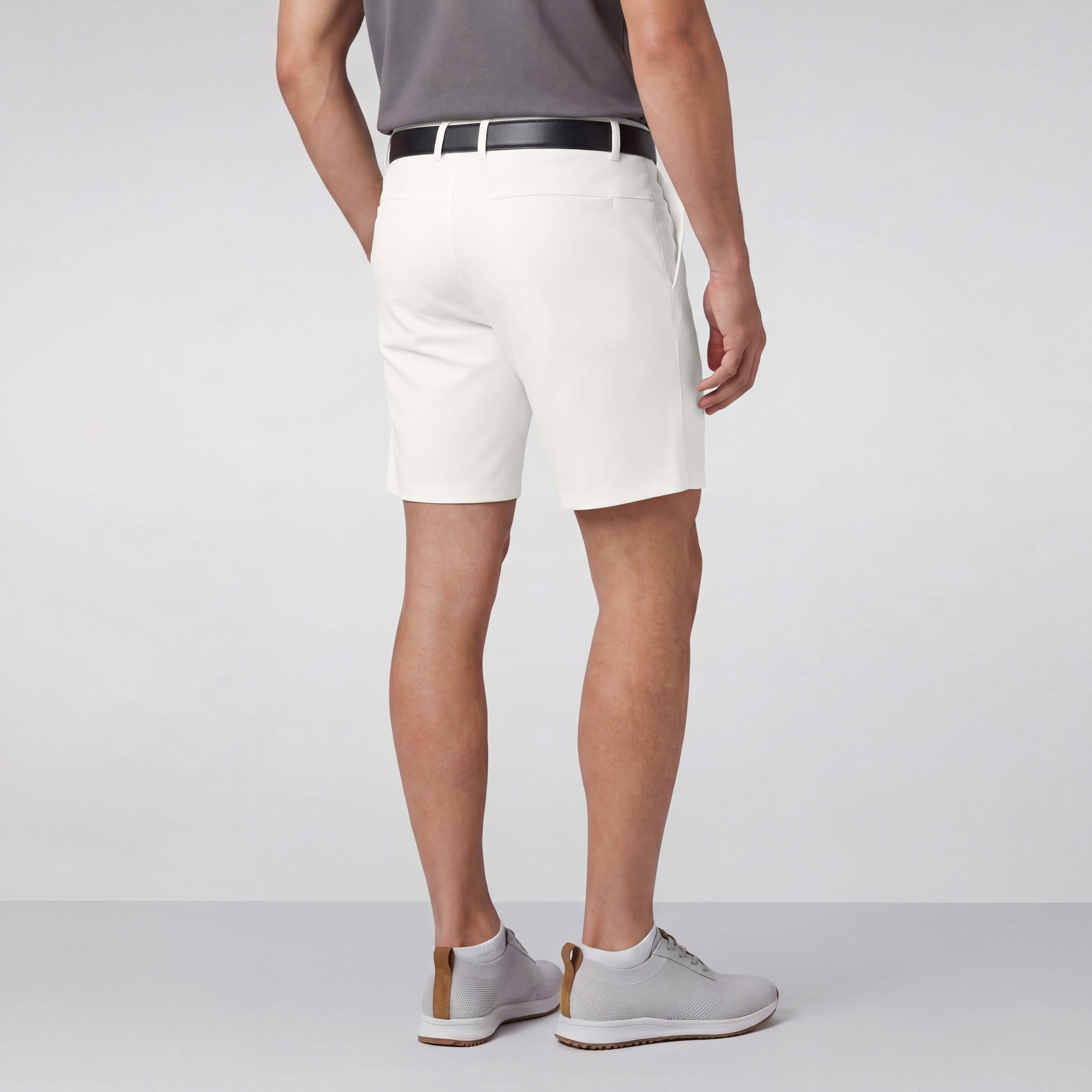 Jetsetter Tech Short 7" -- True White