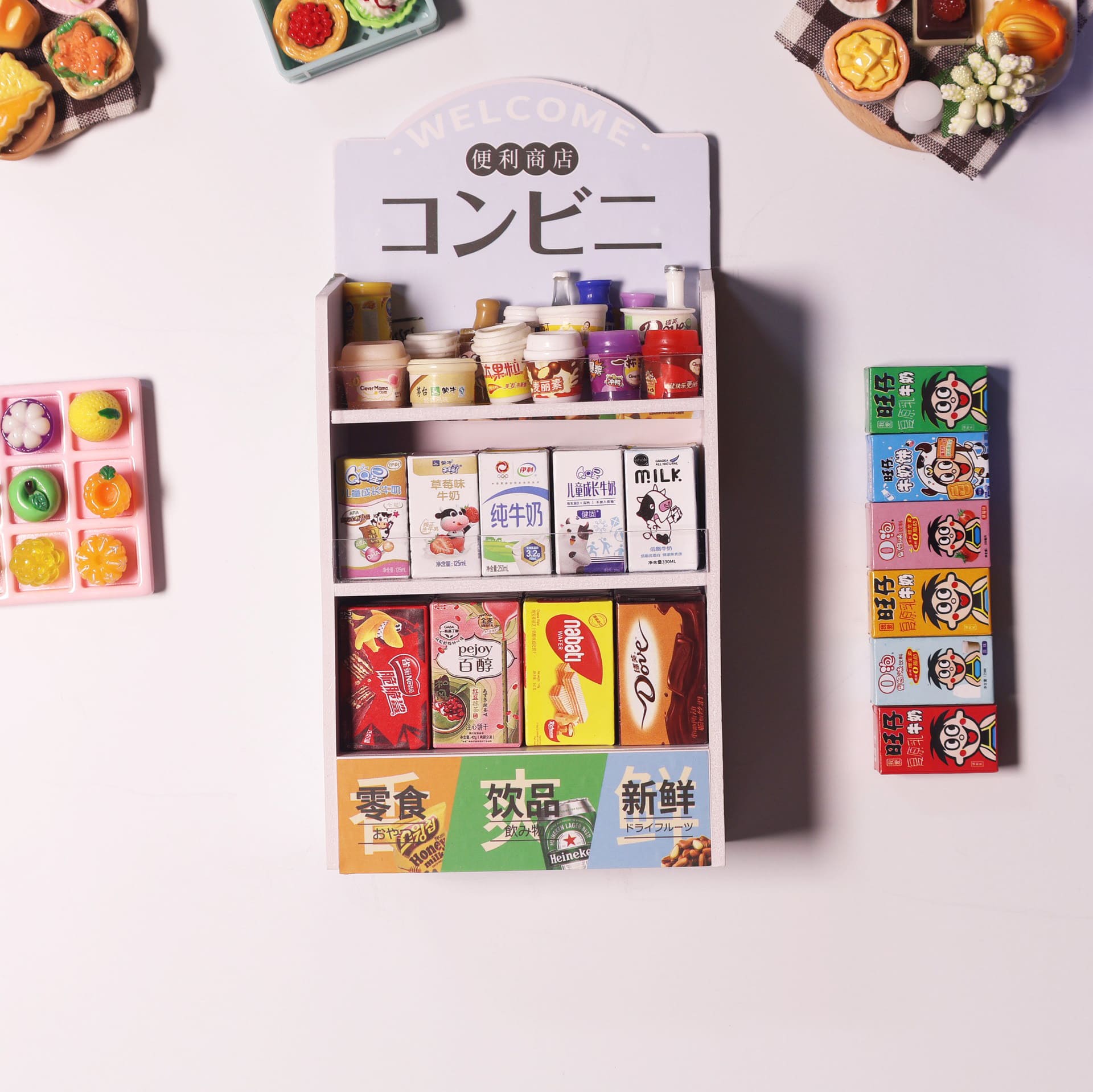 🧊 Mini Konbini Shelf & Freezer Magnet