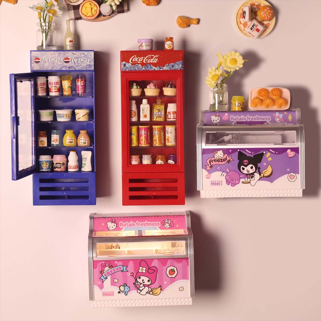 🧊 Miniature Supermarket Freezer Fridge Magnet